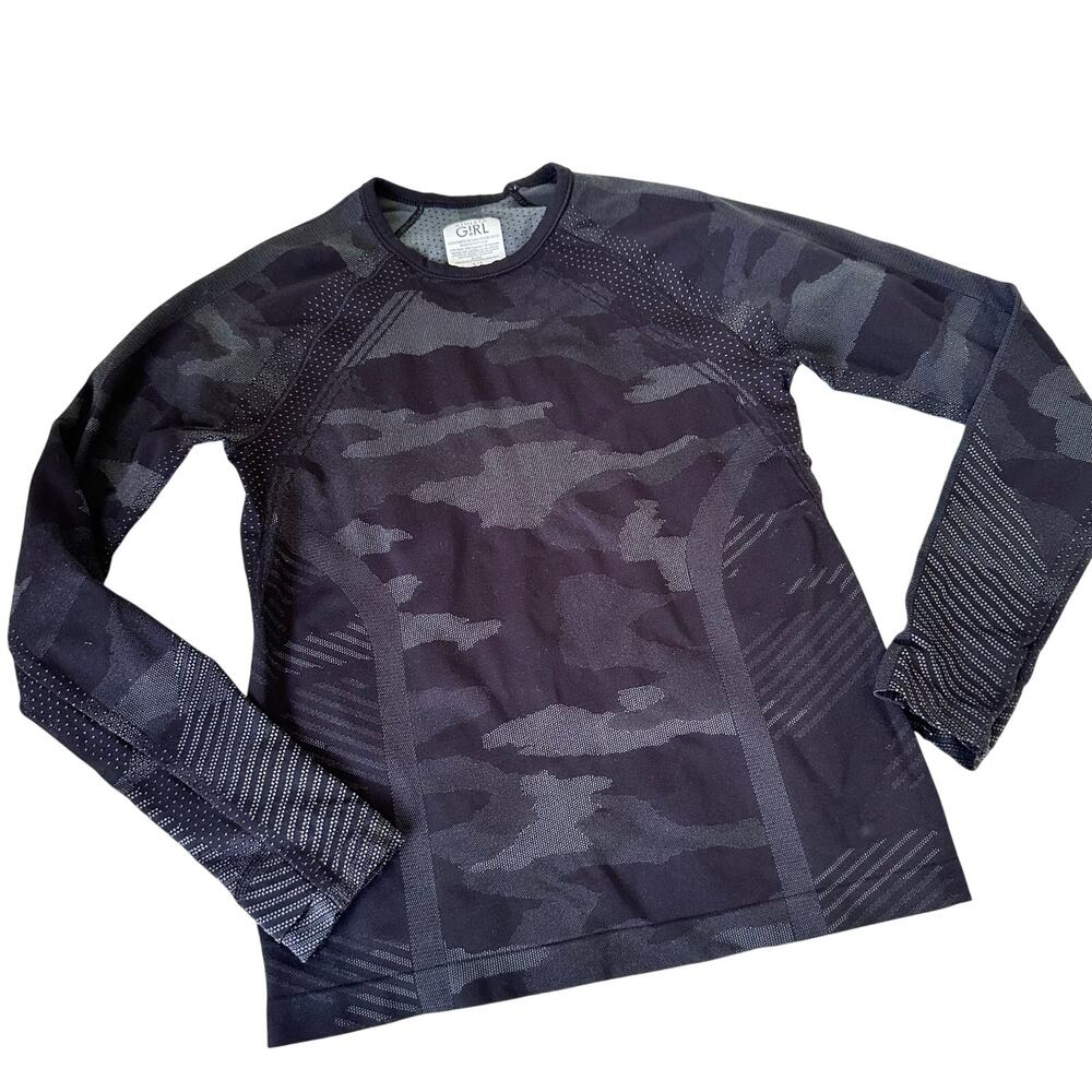 Athleta Girl Black Camo Fitted Long Sleeve Top - Youth small 7